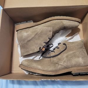Frye Bowery Chukka Faded Fatigue Distressed Suede 11 D (M)